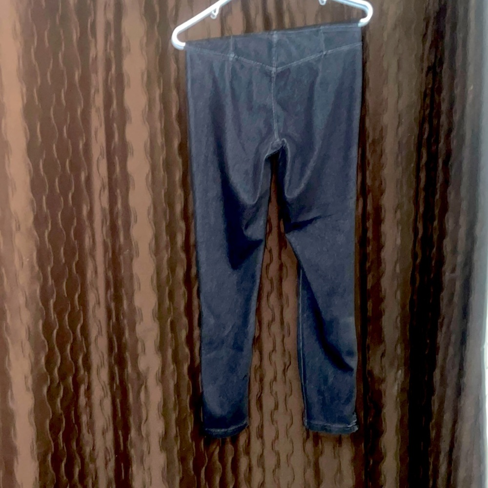Black jeggins type